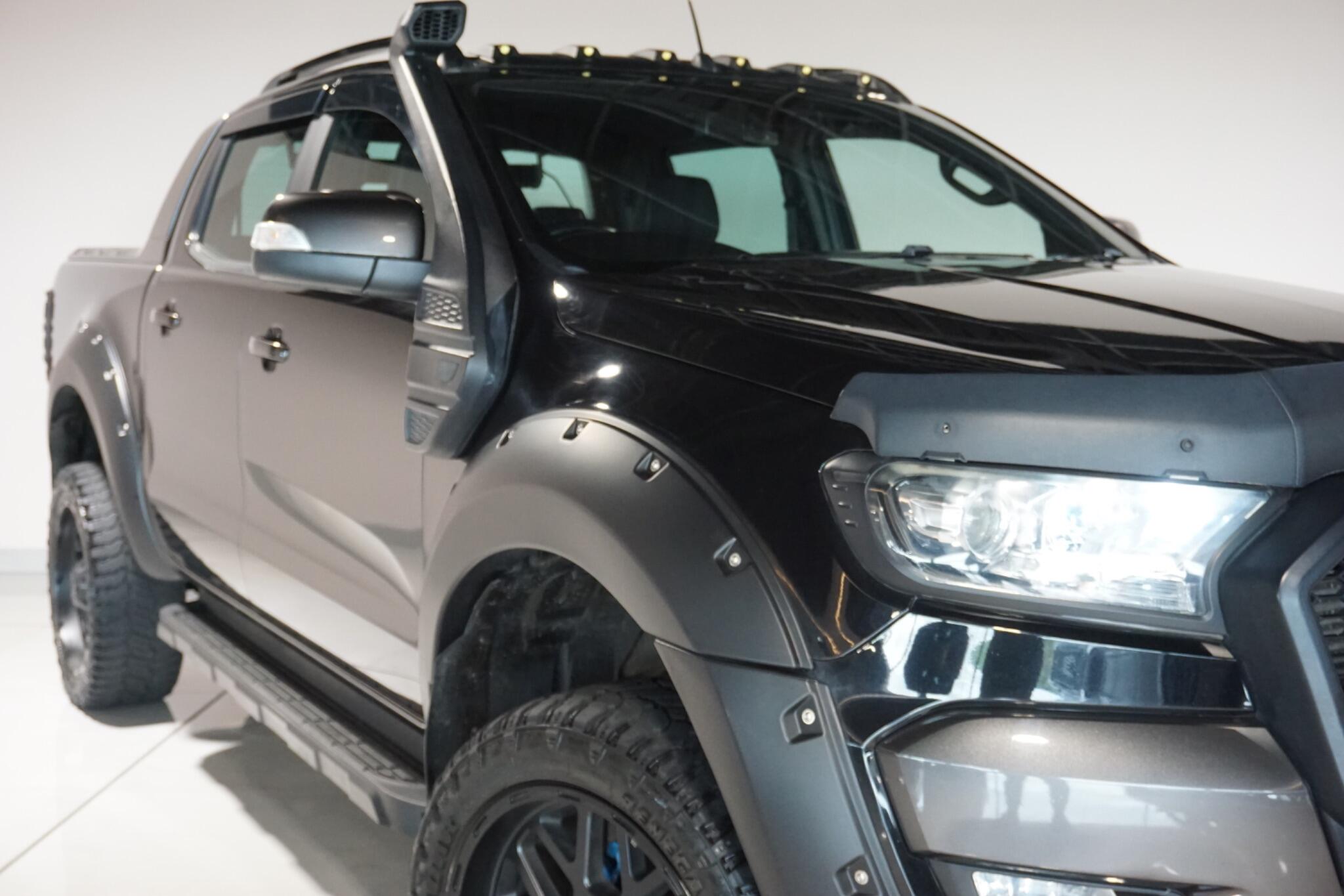 Ford Ranger 3.2 TDCi Wildtrak Pickup Double Cab 4dr Diesel Auto 4WD Euro 5 (200 ps)